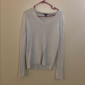V neck sweater